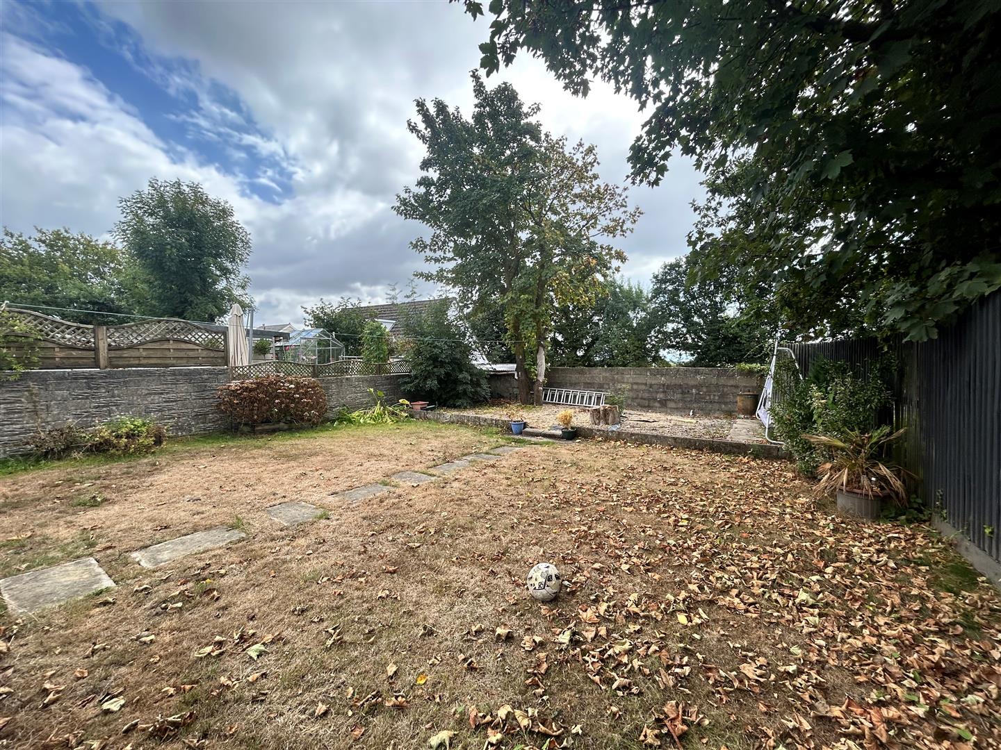 Green Meadow, Cefn Cribwr, Bridgend, CF32 0BJ